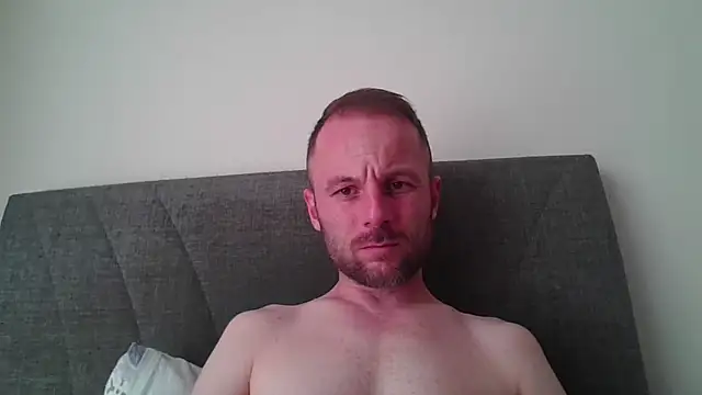 isimsizsikicii online show from 07/02/26, 03:40
