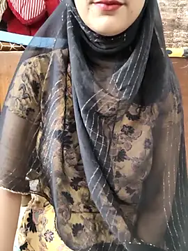Indian-Aleena online show from 04/29/26, 07:34