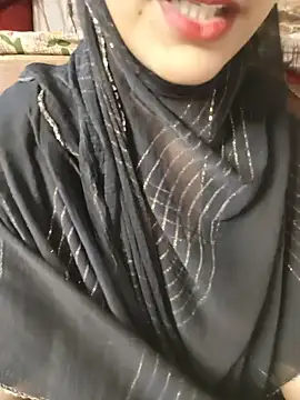 Indian-Aleena online show from 06/05/26, 06:13