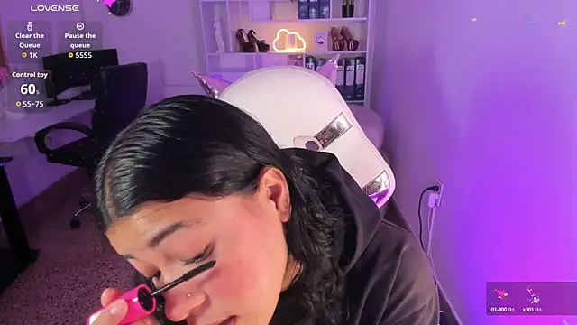 Snapshot of Ivy_nt chatting on 09/17/25, 07:15 Ivy nt online show from 09/17/25, 07:15