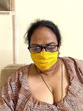Snapshot of heera-rani chatting on 06/29/26, 01:44 heera-rani online show from 06/29/26, 01:44