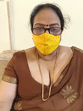 Snapshot of heera-rani chatting on 07/05/26, 03:56 heera-rani online show from 07/05/26, 03:56