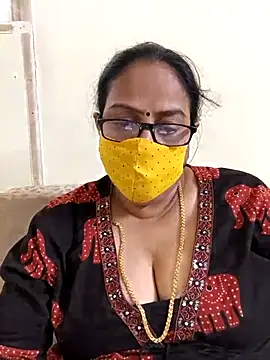 Snapshot of heera-rani chatting on 07/13/26, 11:13 heera-rani online show from 07/13/26, 11:13