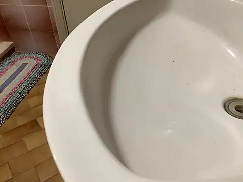 Snapshot of Cober03 chatting on 12/16/25, 04:01 Cober03 online show from 12/16/25, 04:01