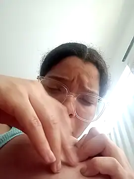 Snapshot of VictoriDior chatting on 09/12/25, 08:53 VictoriDior online show from 09/12/25, 08:53