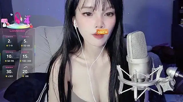 twlilybae online show from 04/18/26, 03:27