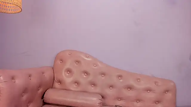 KikaDuque online show from 04/08/26, 07:14