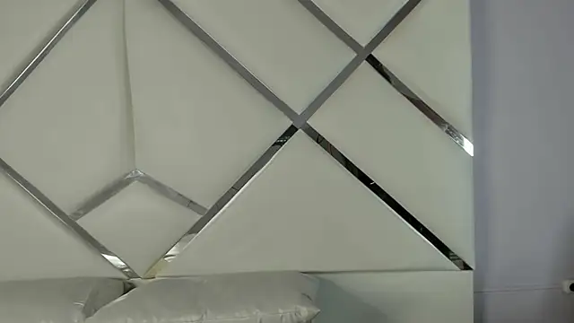 KikaDuque online show from 07/10/26, 07:49