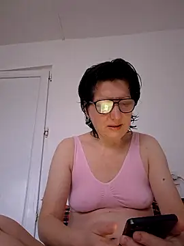 Vera Elle online show from 03/03/26, 05:13