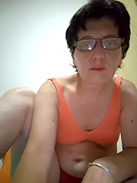Vera Elle online show from 07/10/26, 08:33