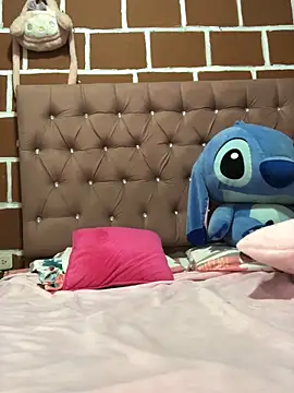 Rachellcooperrr online show from 03/12/26, 08:59