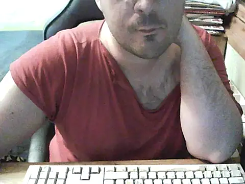 Snapshot of BENDER_50000 chatting on 04/04/26, 04:26 BENDER 50000 online show from 04/04/26, 04:26