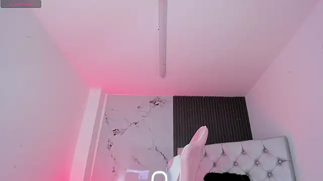 chloesagee online show from 02/04/26, 09:42