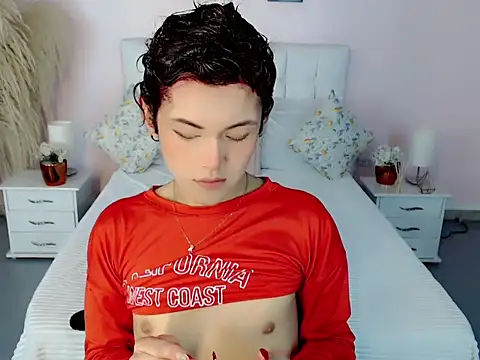 nathalialoes1 online show from 10/27/25, 07:07