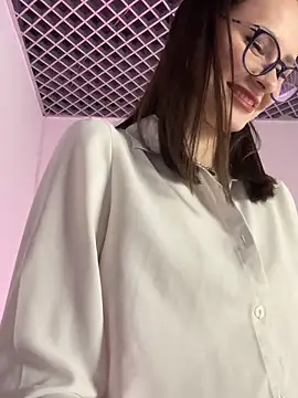 Snapshot of MartaBrent chatting on 03/02/26, 04:58 MartaBrent online show from 03/02/26, 04:58