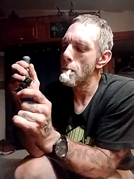 Snapshot of jarjar83 chatting on 05/08/26, 10:42 jarjar83 online show from 05/08/26, 10:42