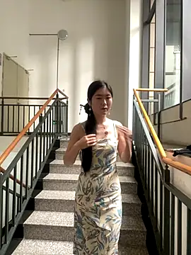 xtt1689999 online show from 09/18/25, 02:35