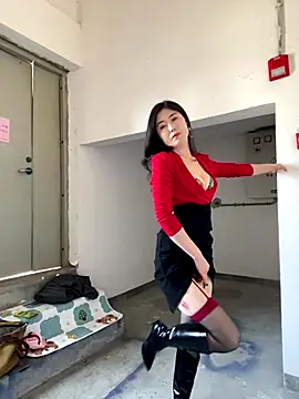 xtt1689999 online show from 12/22/25, 03:25