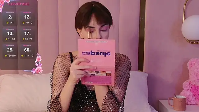 Miranda Kerry online show from 12/14/25, 06:30