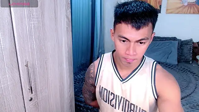 PinooyMilker online show from 04/05/26, 02:20