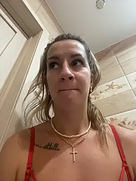 EvvaMur online show from 02/11/26, 01:43