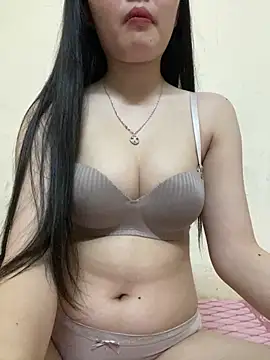 Xu Xubaby online show from 12/18/25, 11:49