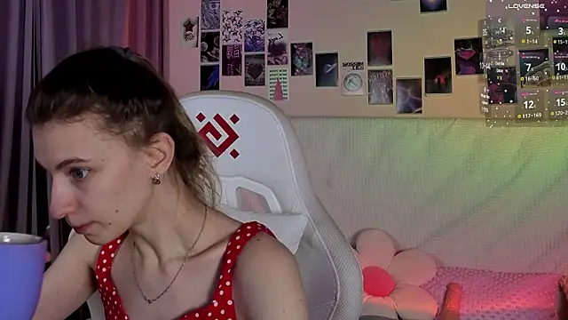 kaleriyaa  online show from 03/23/26, 01:31