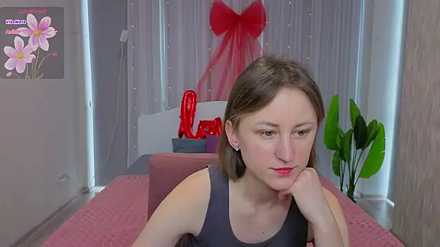 LuluChiiii online show from 02/17/26, 09:50