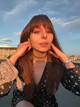 Snapshot of kittyCarrol chatting on 07/17/26, 04:01 kittyCarrol online show from 07/17/26, 04:01