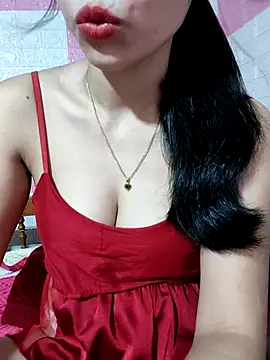 Snapshot of Ingrid428 chatting on 05/25/26, 03:18 Ingrid428 online show from 05/25/26, 03:18