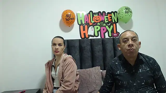 GabrielandAbigail online show from 10/06/25, 01:19