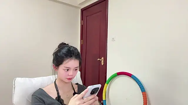 Nicole-13 online show from 04/13/26, 01:33