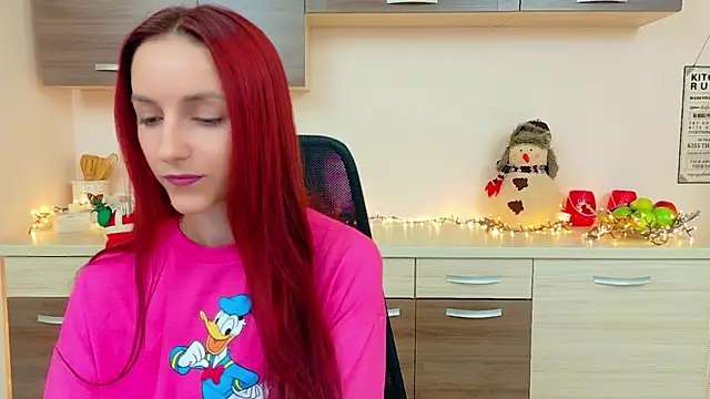 Julia Jae online show from 01/08/26, 07:32