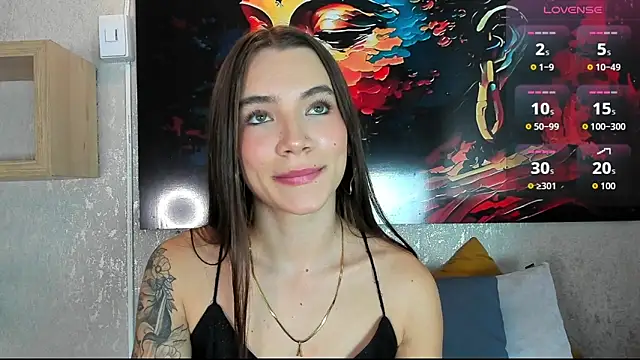 aitana baker  online show from 04/08/26, 03:28