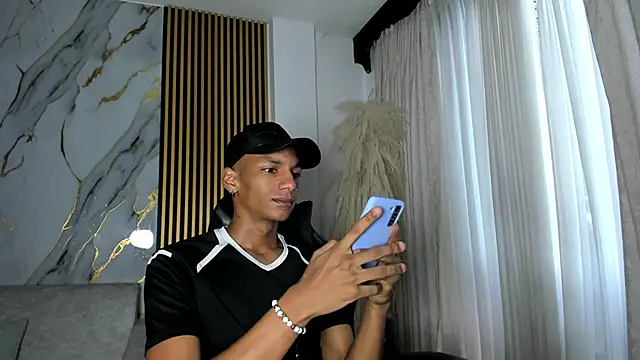 JulienSaint online show from 11/26/25, 12:06