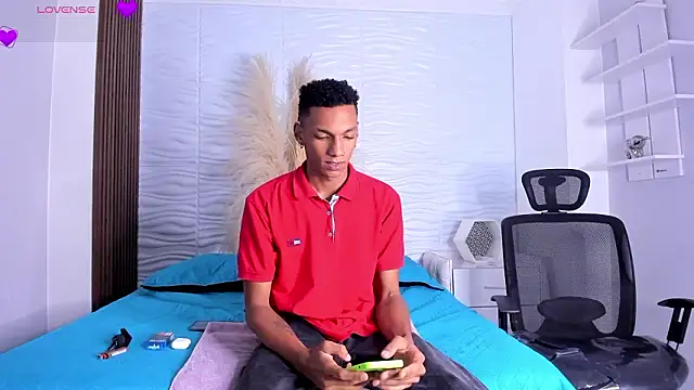 JulienSaint online show from 02/18/26, 12:34