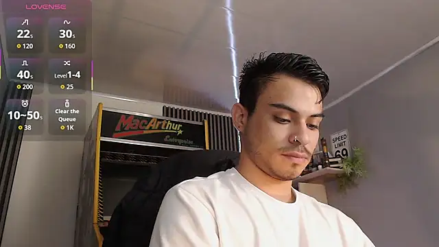 Bastian MCcormick online show from 09/15/25, 01:00