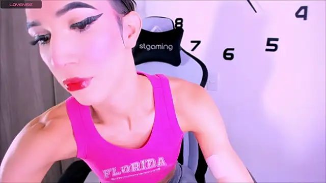 fhalon foxxxys  online show from 09/26/25, 01:26