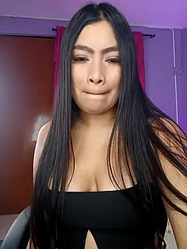 LunaaRosse online show from 10/25/25, 02:19