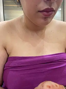 Snapshot of Bold-arabic-vibes chatting on 03/28/26, 04:06 Bold-arabic-vibes online show from 03/28/26, 04:06