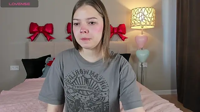 patriciapink online show from 02/13/26, 08:10