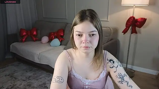 patriciapink online show from 03/03/26, 02:50