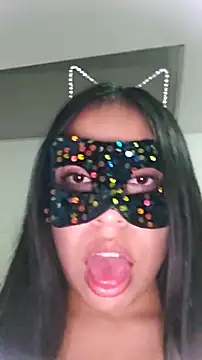 Sashaputa86 online show from 10/26/25, 04:40