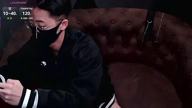 asiantwinkz online show from 11/22/25, 11:42