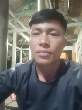 Snapshot of JustineVan chatting on 03/09/26, 12:42 JustineVan online show from 03/09/26, 12:42