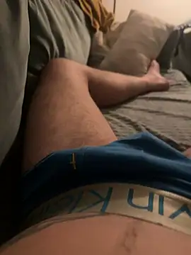 Snapshot of Bigtitsloveshow chatting on 02/22/26, 06:02 Bigtitsloveshow online show from 02/22/26, 06:02