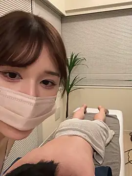 Snapshot of pina-pipi chatting on 10/03/25, 12:57 pina-pipi online show from 10/03/25, 12:57