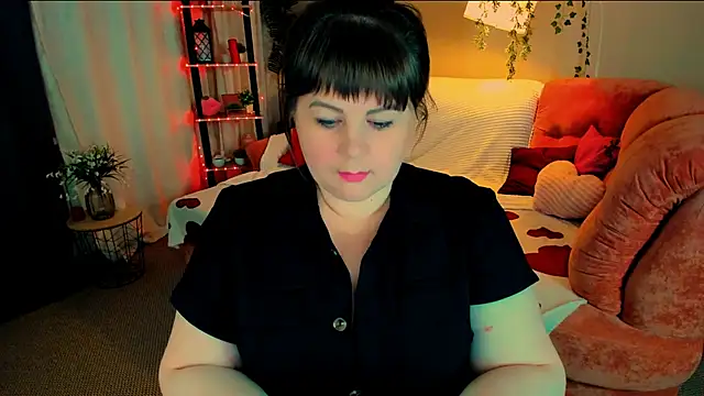 Snapshot of CrystaalStaar chatting on 06/06/26, 10:03 CrystaalStaar online show from 06/06/26, 10:03