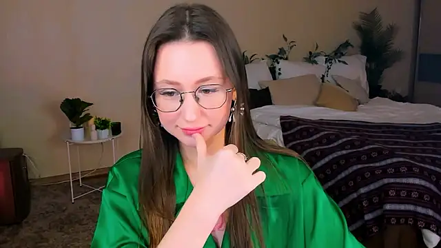 YourLovellyStory online show from 01/16/26, 11:25