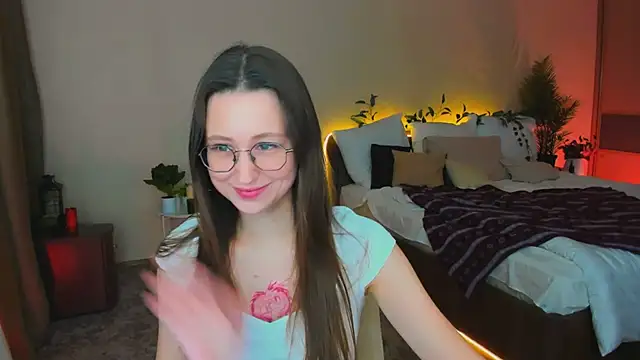 YourLovellyStory online show from 02/02/26, 11:42